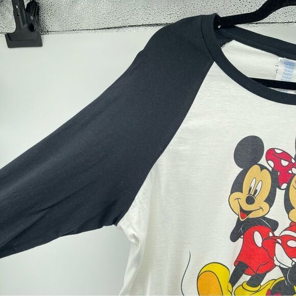 Disney Women’s Mickey & Minnie Mouse Black White Raglan Baseball Graphic Tee L - Picture 5 of 10